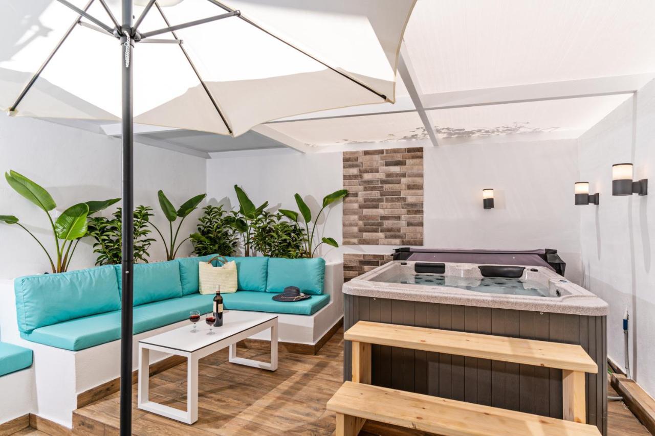 City And Sand Suites Agios Andonios  Bagian luar foto